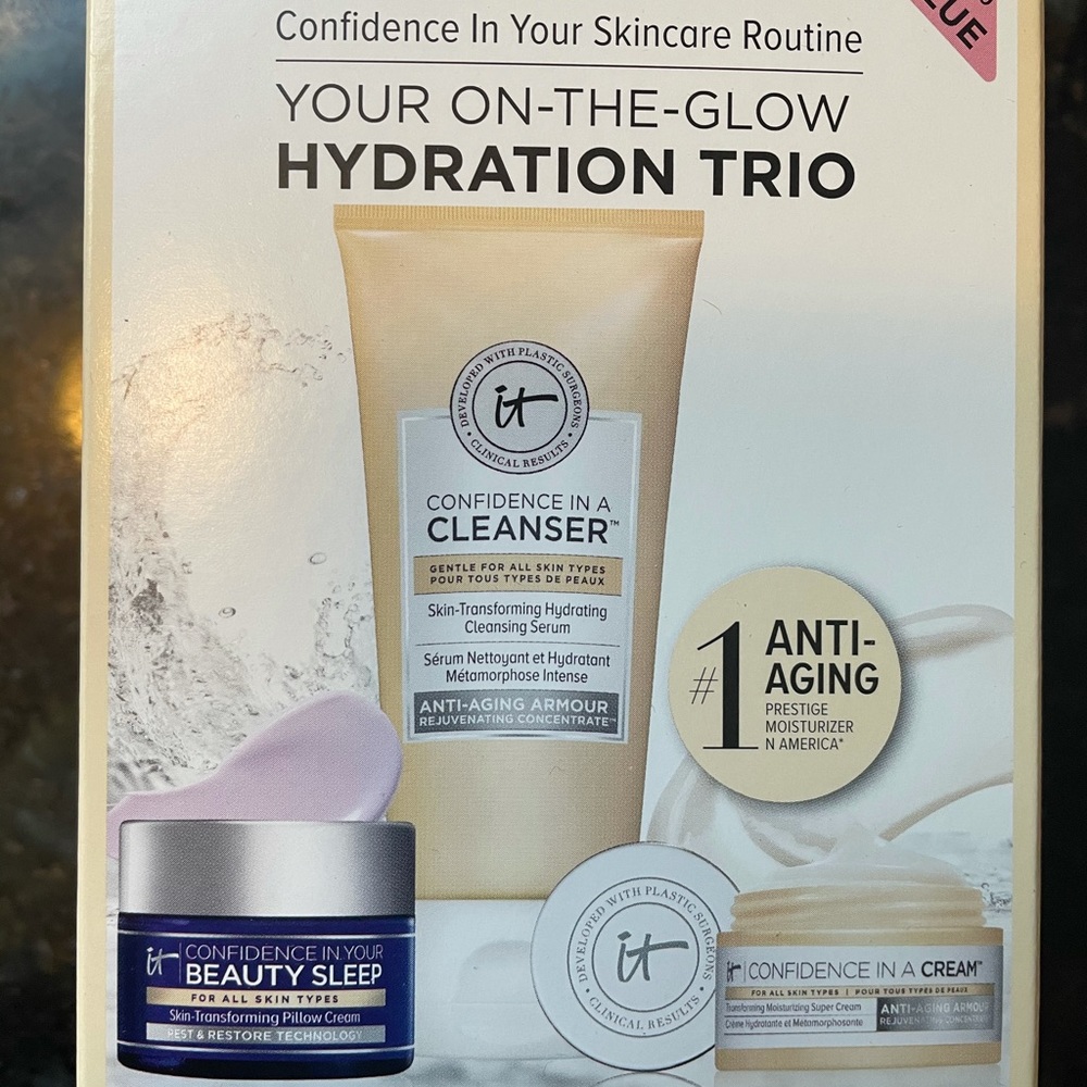 NIB IT Cosmetics Hydration Kit